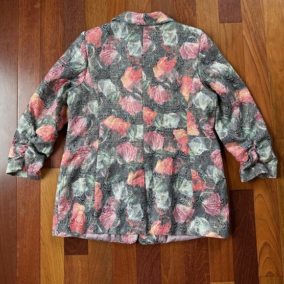 Funky Blazer - Picture 2 of 11